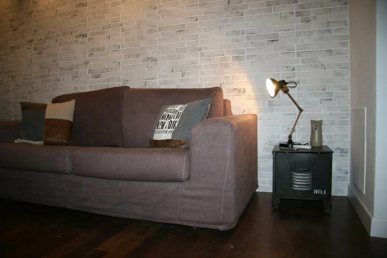 Garage36 Apartment Parma Italy
